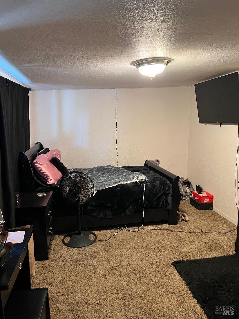 13980 Manakee Avenue Clearlake CA 95422