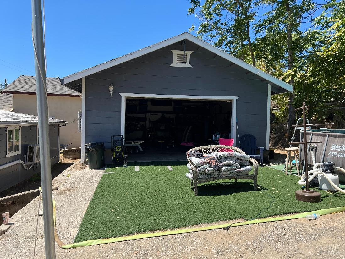 13980 Manakee Avenue Clearlake CA 95422