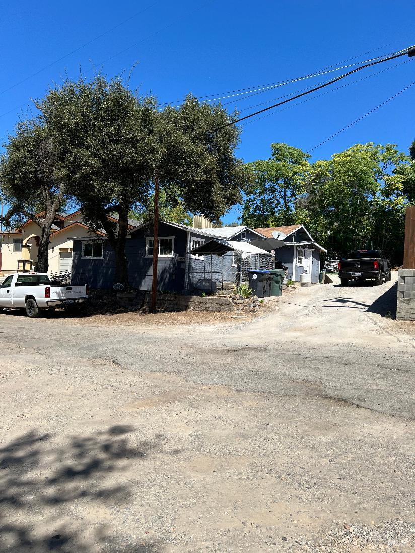 13980 Manakee Avenue Clearlake CA 95422