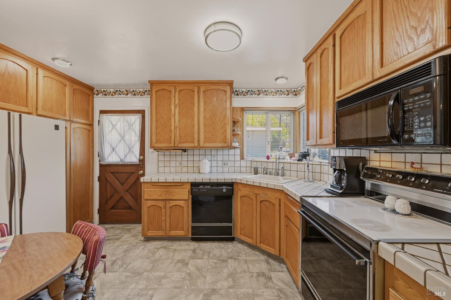 1624 Ora Drive Napa CA 94559