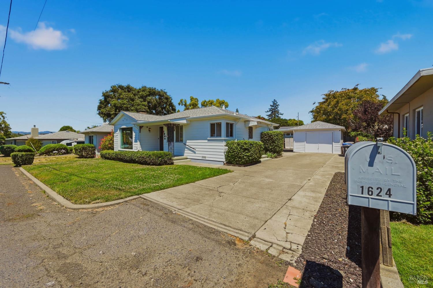 1624 Ora Drive Napa CA 94559