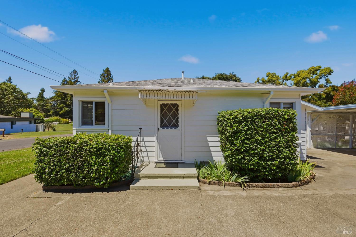 1624 Ora Drive Napa CA 94559