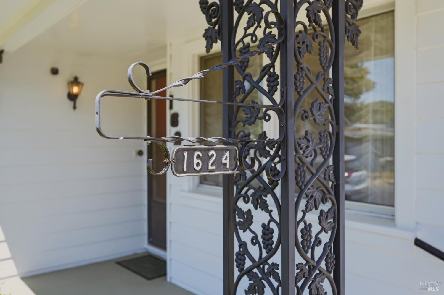 1624 Ora Drive Napa CA 94559