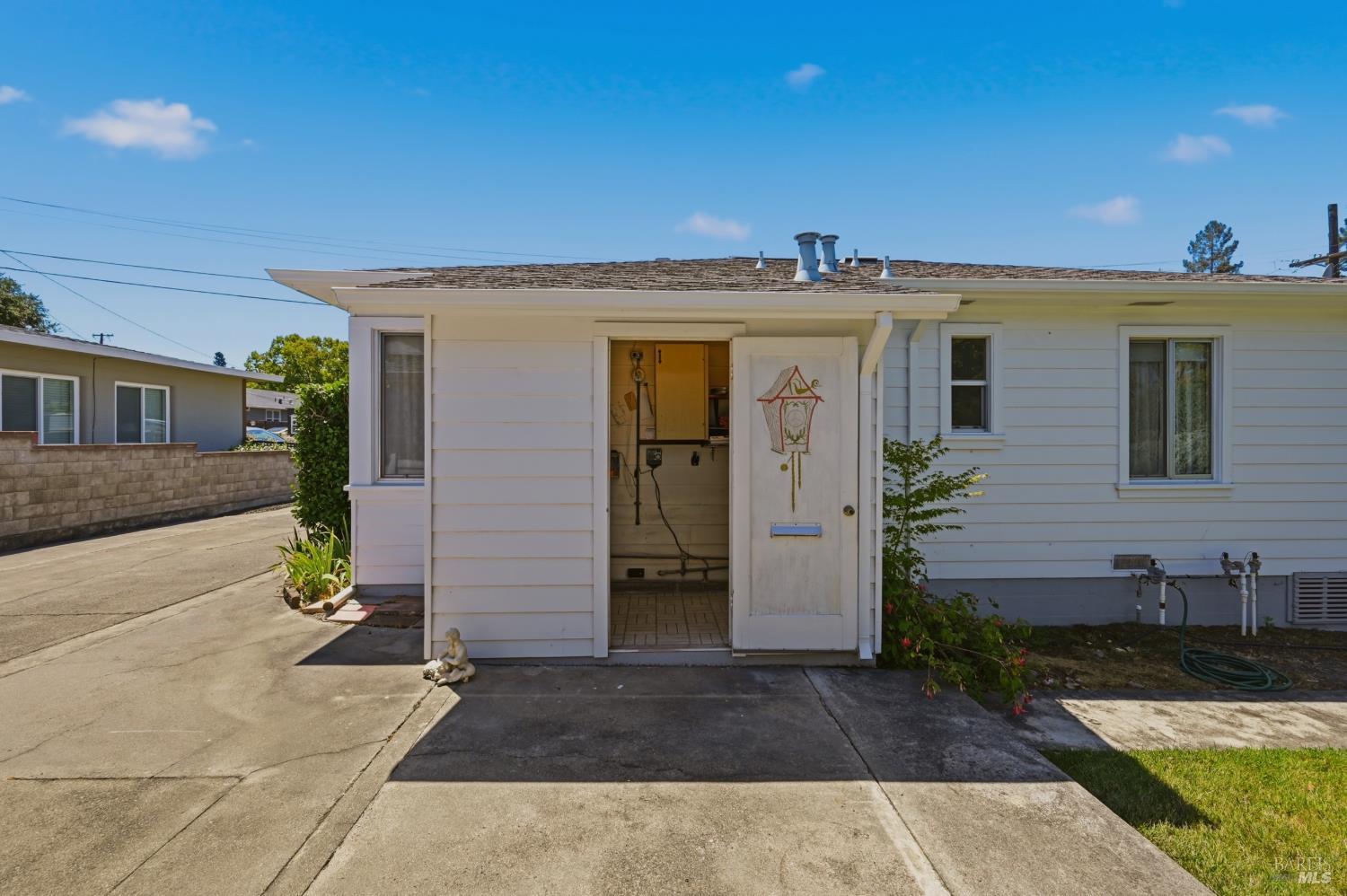 1624 Ora Drive Napa CA 94559