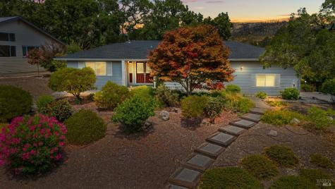 6463 Meadowridge Drive Santa Rosa CA 95409
