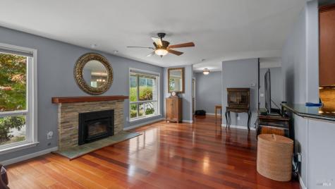 6463 Meadowridge Drive Santa Rosa CA 95409