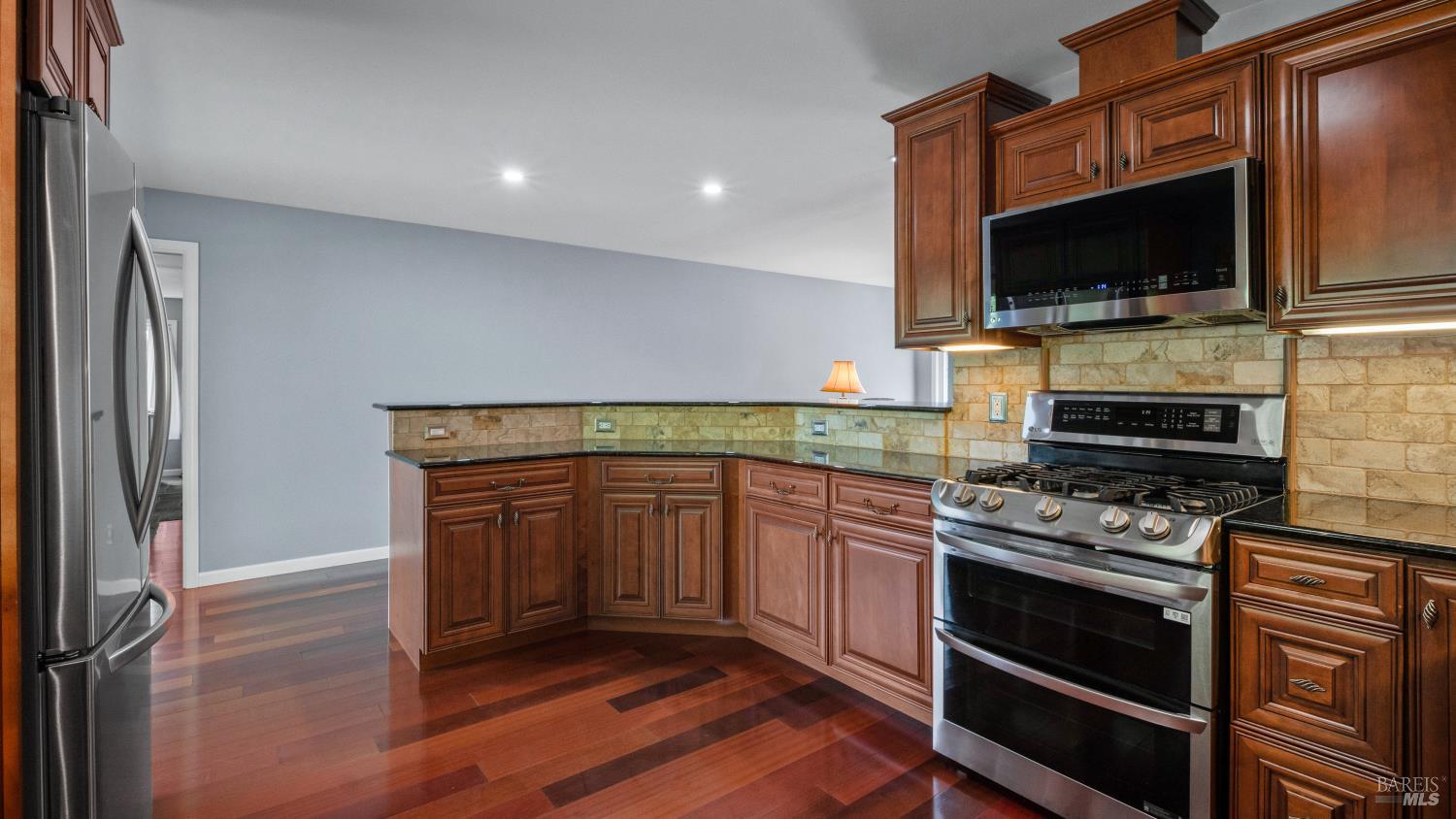 6463 Meadowridge Drive Santa Rosa CA 95409