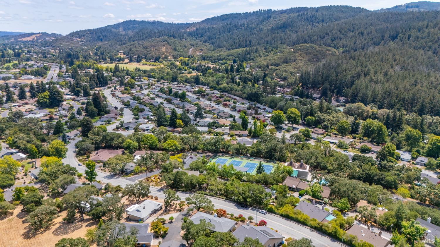 6463 Meadowridge Drive Santa Rosa CA 95409