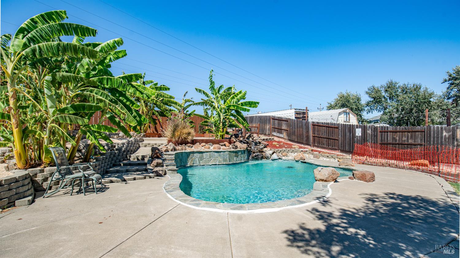 655 W Creekside Circle Dixon CA 95620
