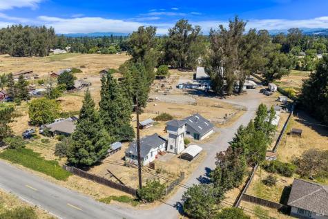 365 E Railroad Avenue Cotati CA 94931