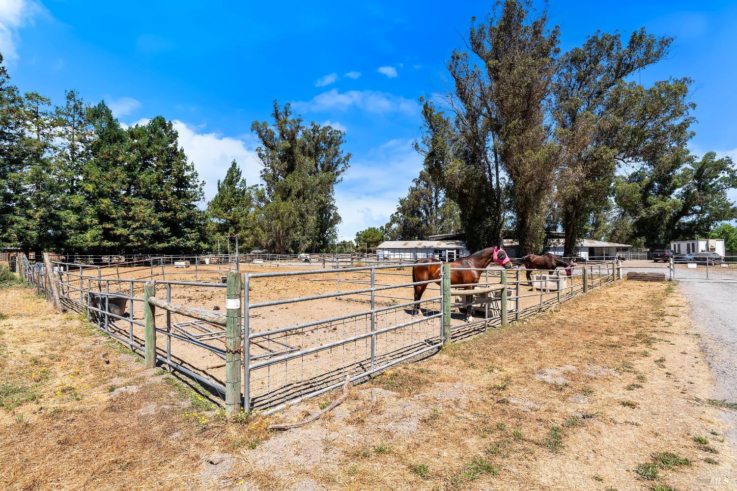365 E Railroad Avenue Cotati CA 94931
