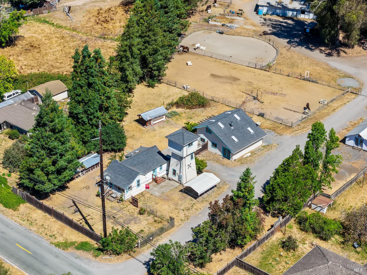 365 E Railroad Avenue Cotati CA 94931