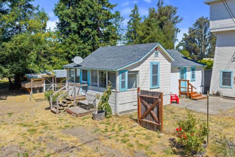 365 E Railroad Avenue Cotati CA 94931