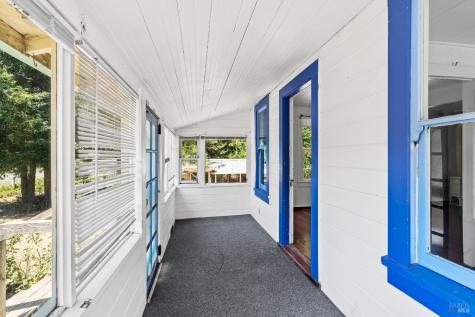 365 E Railroad Avenue Cotati CA 94931