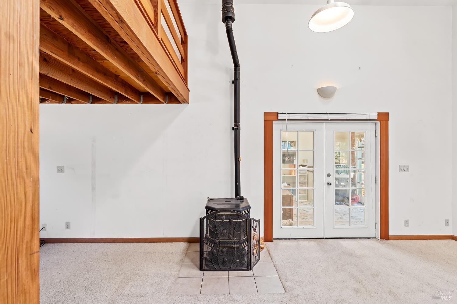 365 E Railroad Avenue Cotati CA 94931