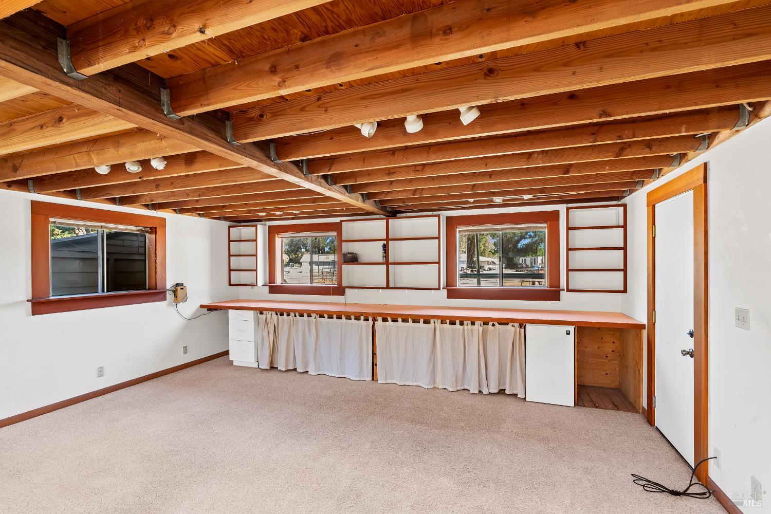 365 E Railroad Avenue Cotati CA 94931