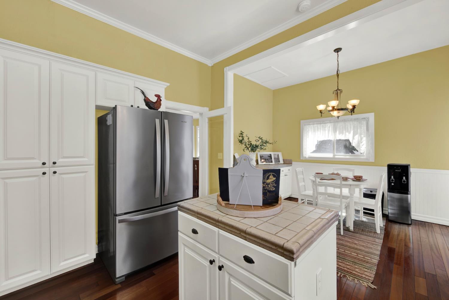 58 2nd Woodland CA 95695