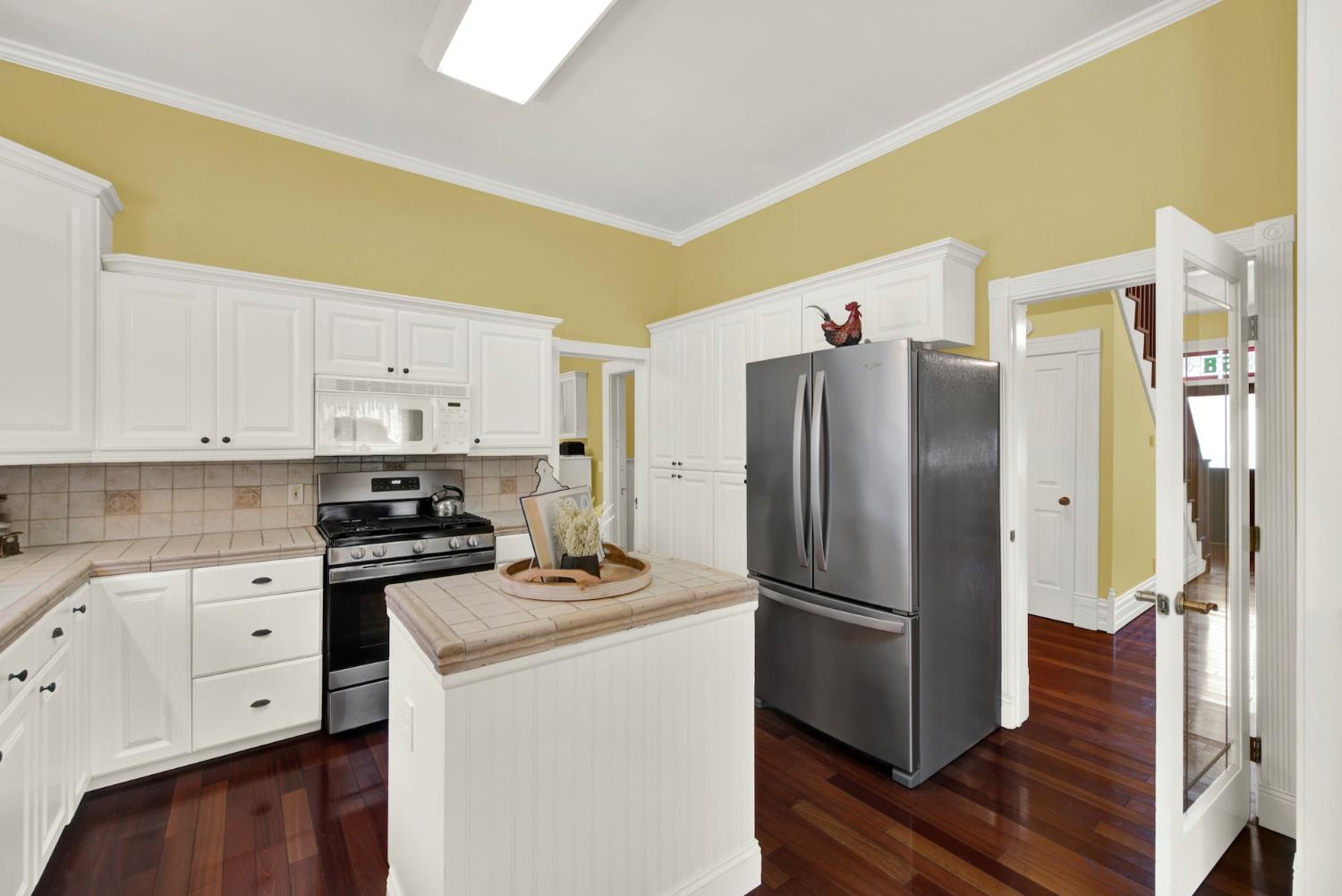 58 2nd Woodland CA 95695