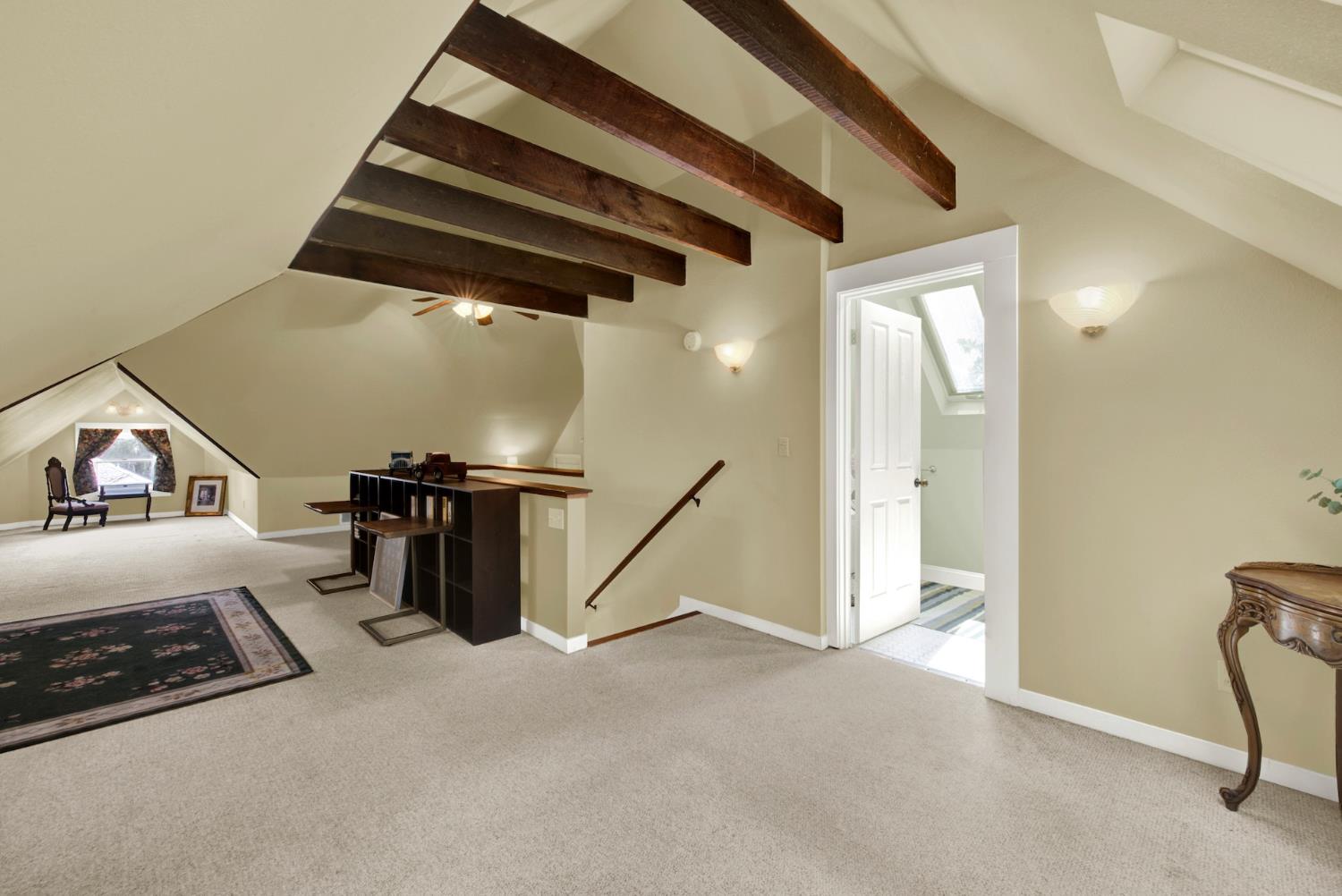 58 2nd Woodland CA 95695