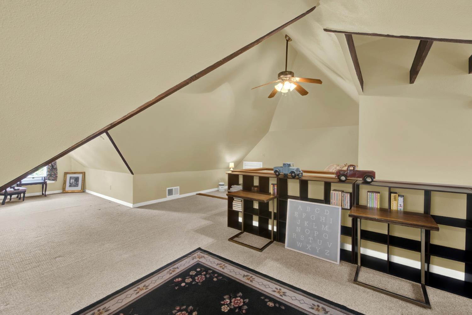 58 2nd Woodland CA 95695
