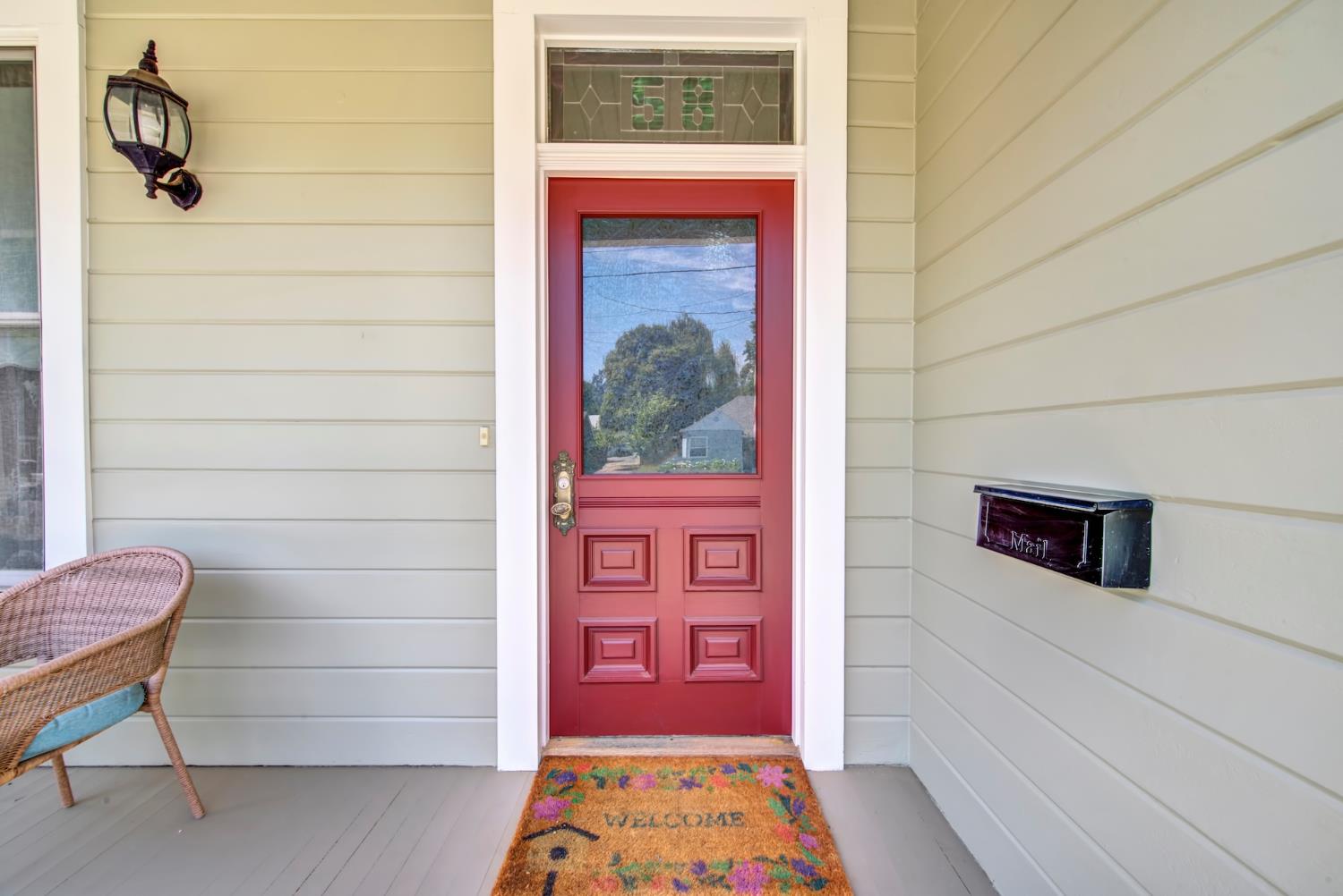 58 2nd Woodland CA 95695