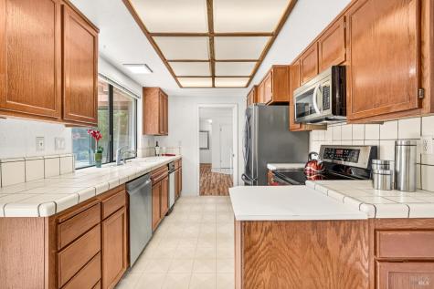 367 Miramonte Court Santa Rosa CA 95409