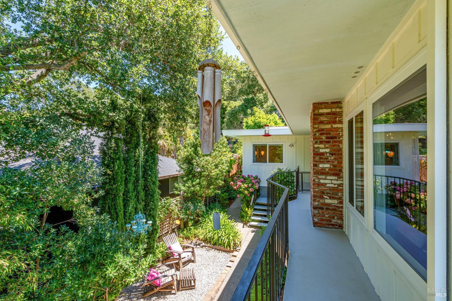 1664 Meek Avenue Napa CA 94559
