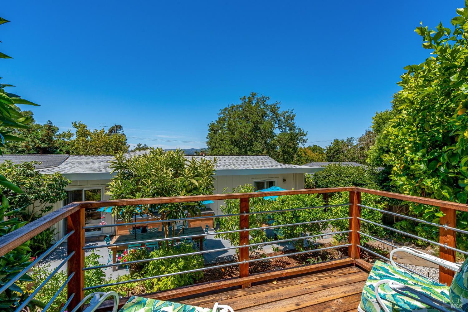 1664 Meek Avenue Napa CA 94559