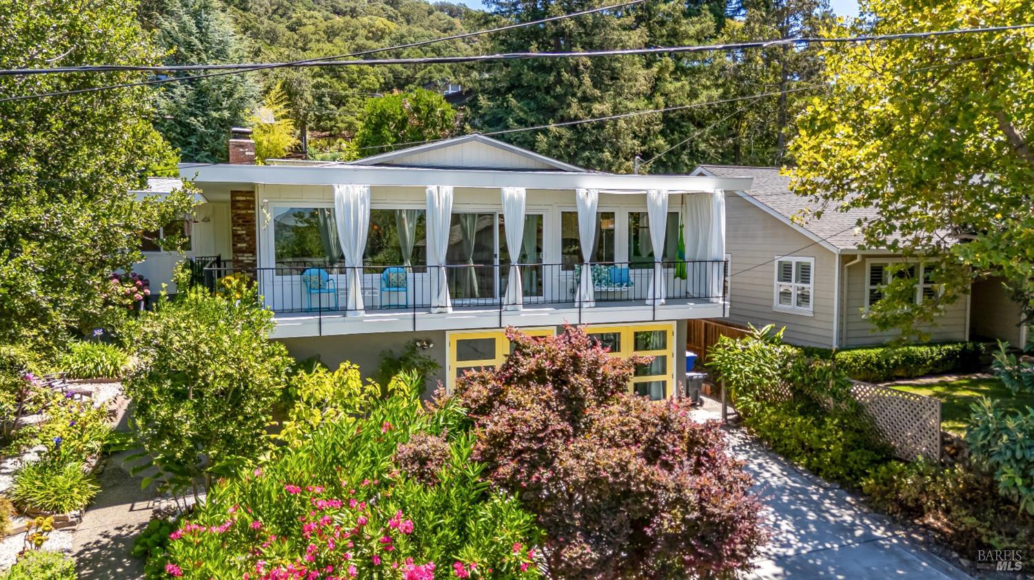 1664 Meek Avenue Napa CA 94559