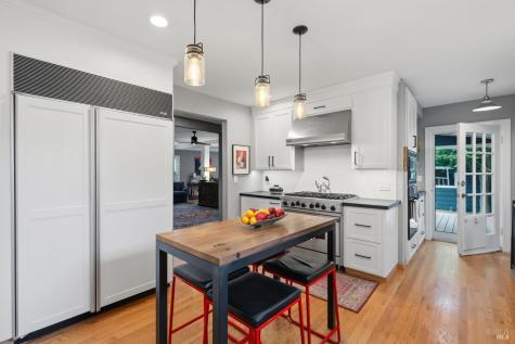 1621 Austin Way Santa Rosa CA 95404