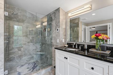 1621 Austin Way Santa Rosa CA 95404