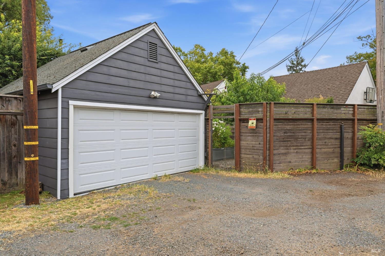 1621 Austin Way Santa Rosa CA 95404