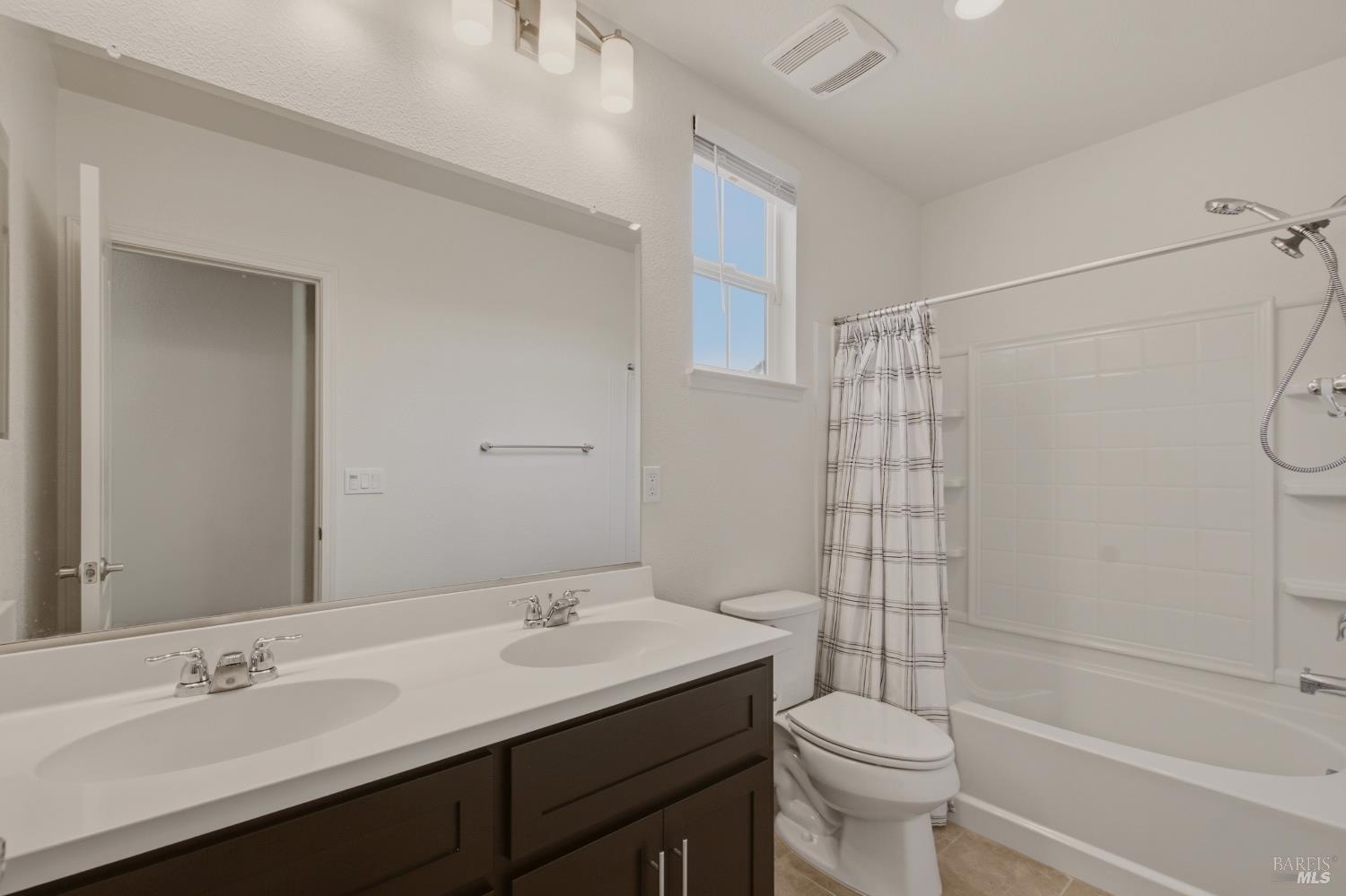 8895 Blue River Drive Vallejo CA 94591