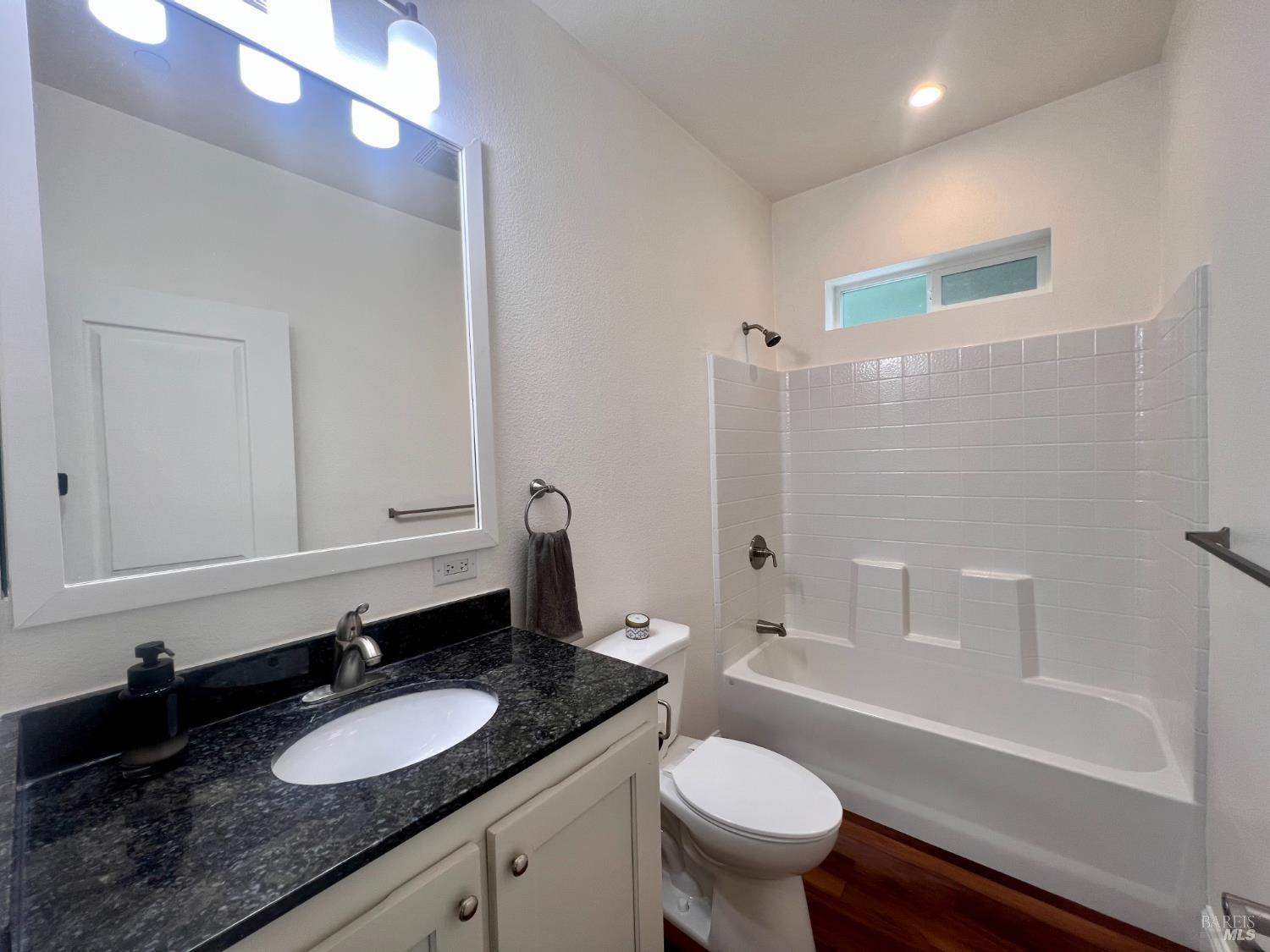 6274 Van Keppel Road Forestville CA 95436
