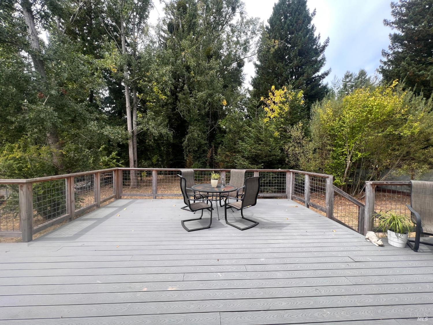 6274 Van Keppel Road Forestville CA 95436