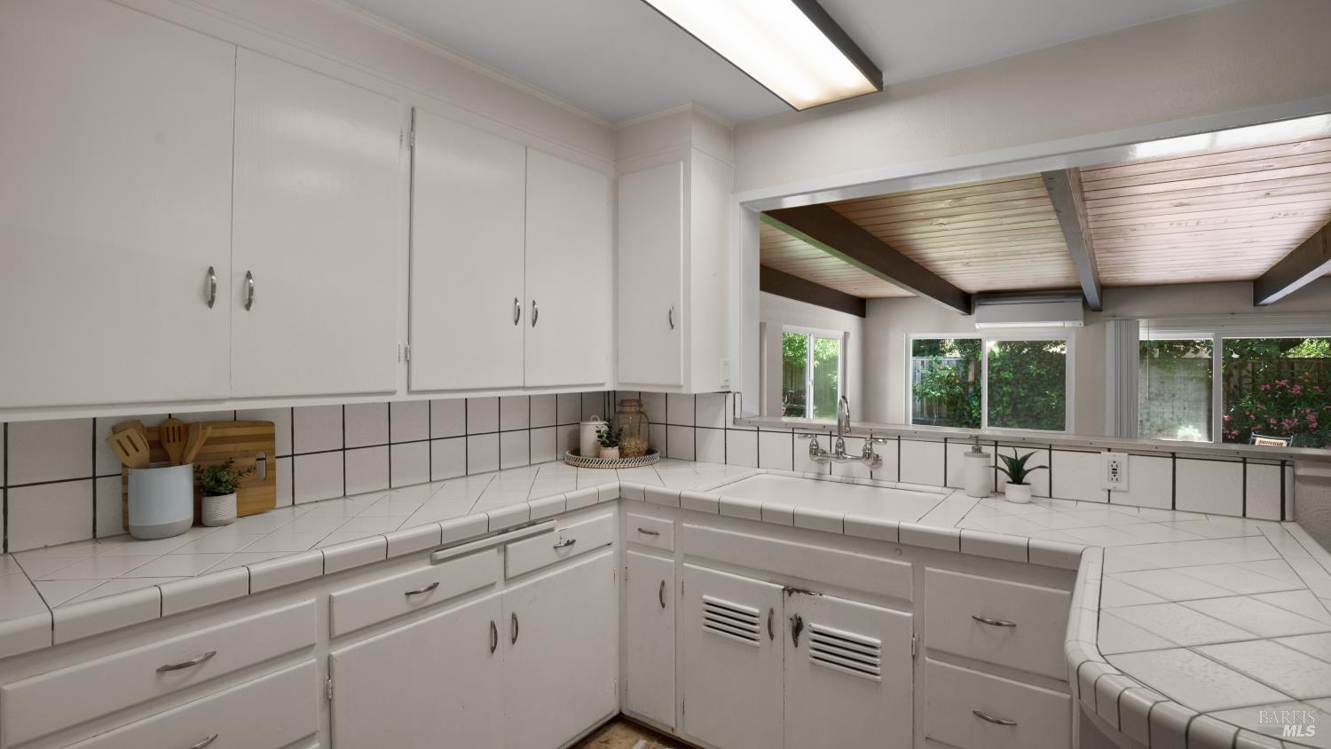 2820 Village Side Drive Santa Rosa CA 95405