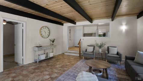 2820 Village Side Drive Santa Rosa CA 95405