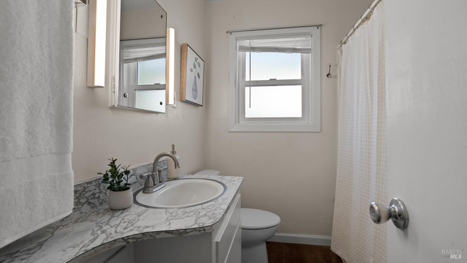 2820 Village Side Drive Santa Rosa CA 95405
