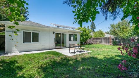2820 Village Side Drive Santa Rosa CA 95405
