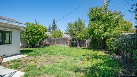 2820 Village Side Drive Santa Rosa CA 95405