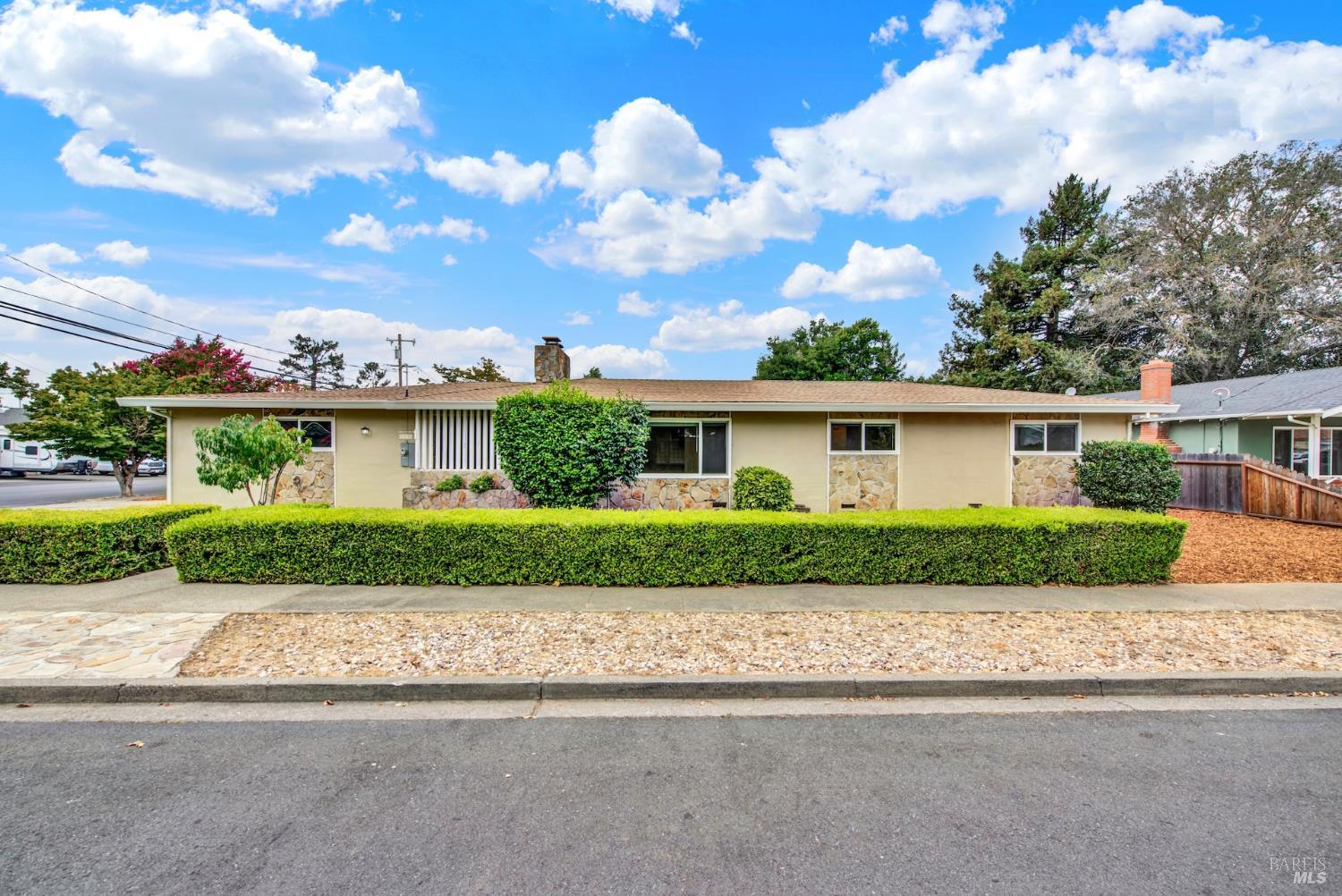 2081 Coronado Avenue Napa CA 94559