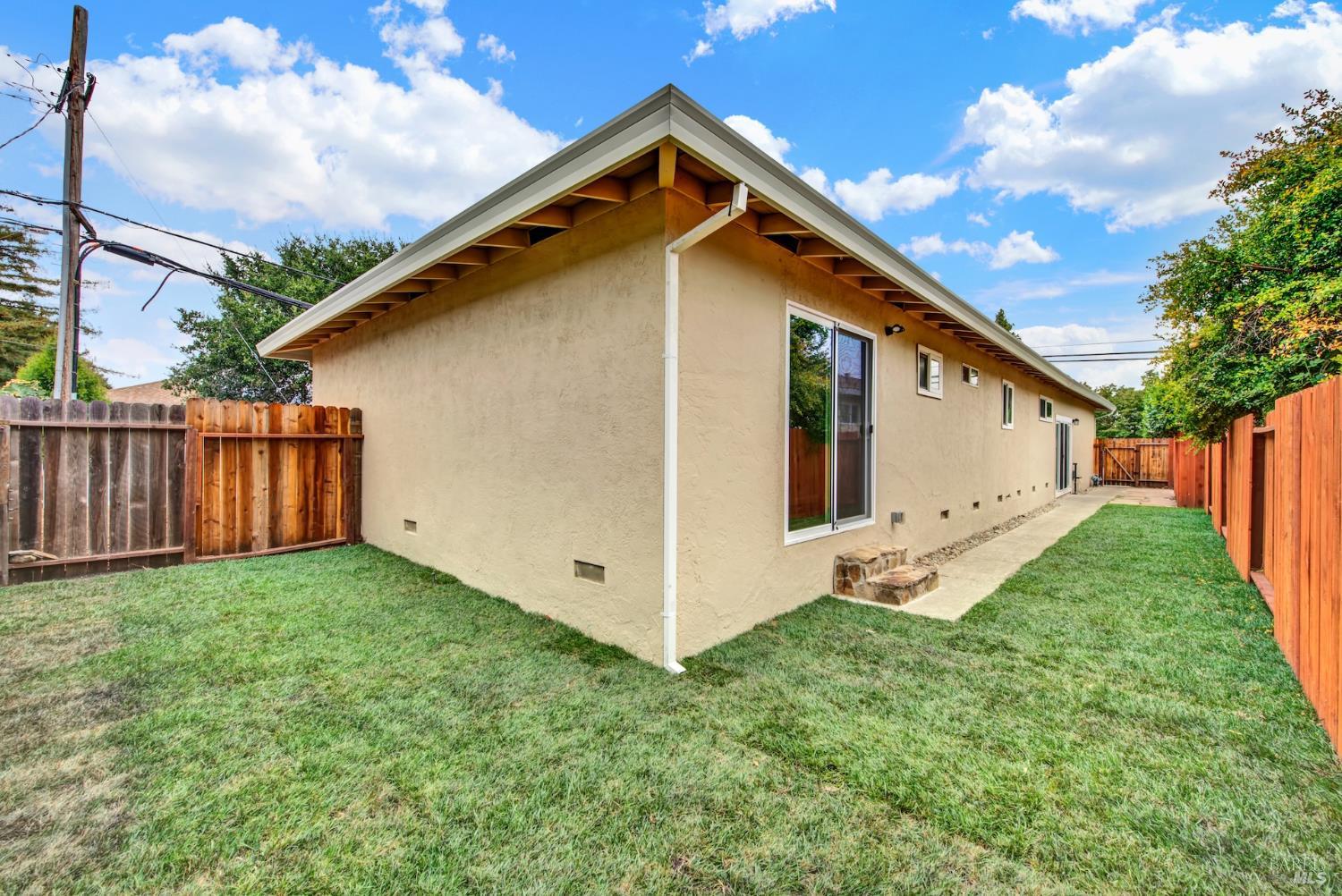 2081 Coronado Avenue Napa CA 94559