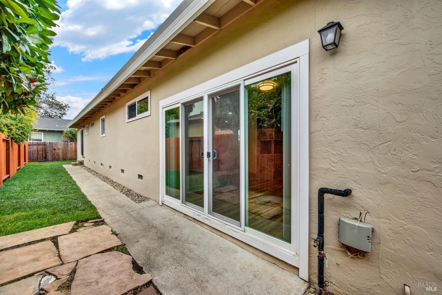 2081 Coronado Avenue Napa CA 94559