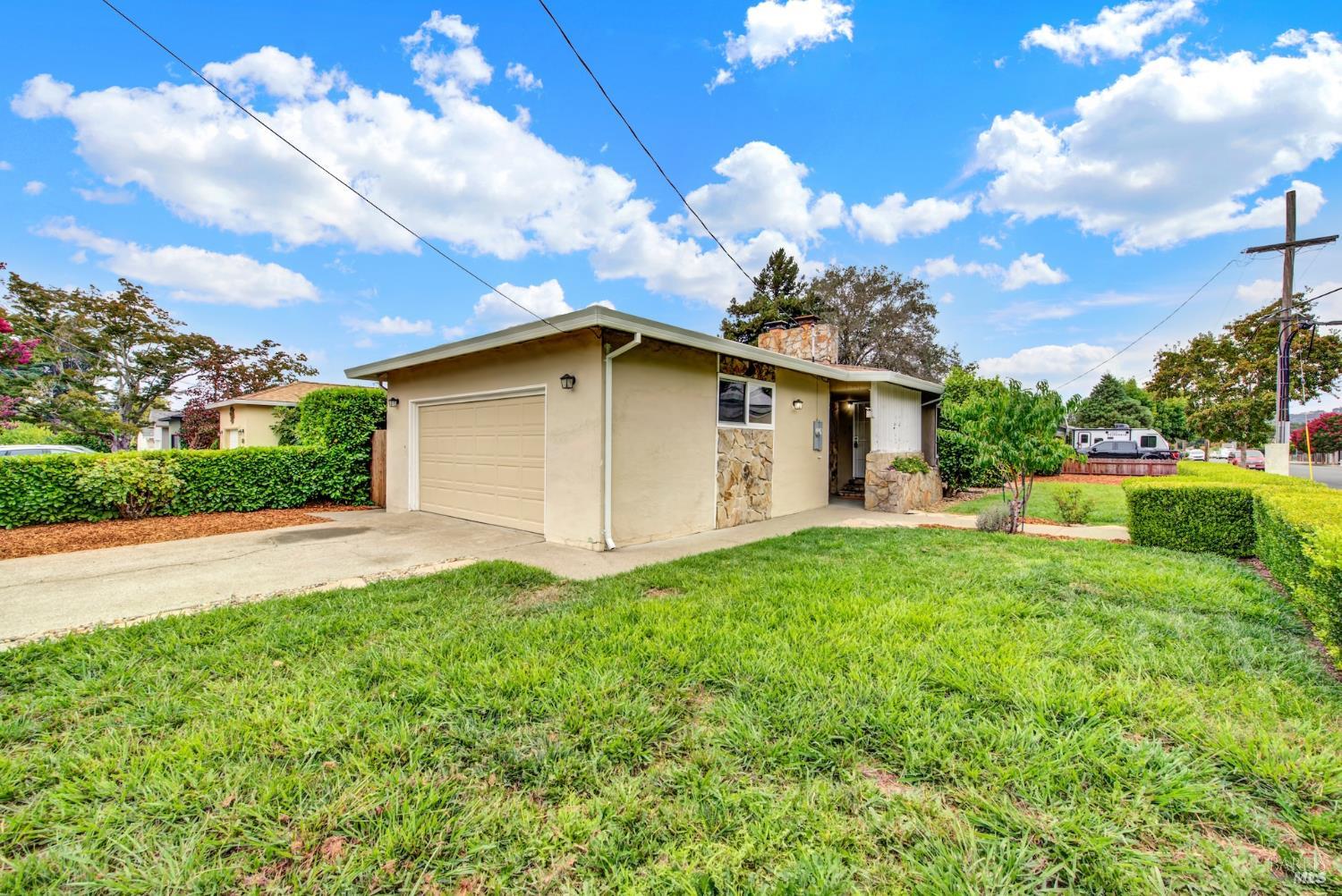 2081 Coronado Avenue Napa CA 94559
