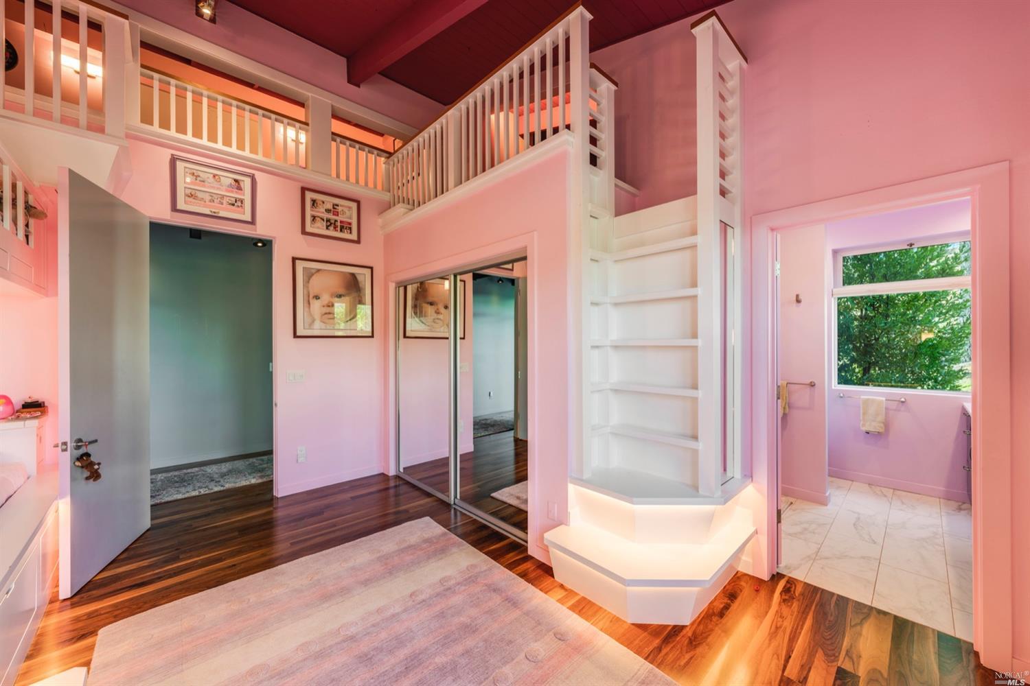 9 Bournemouth Road St. Helena CA 94574