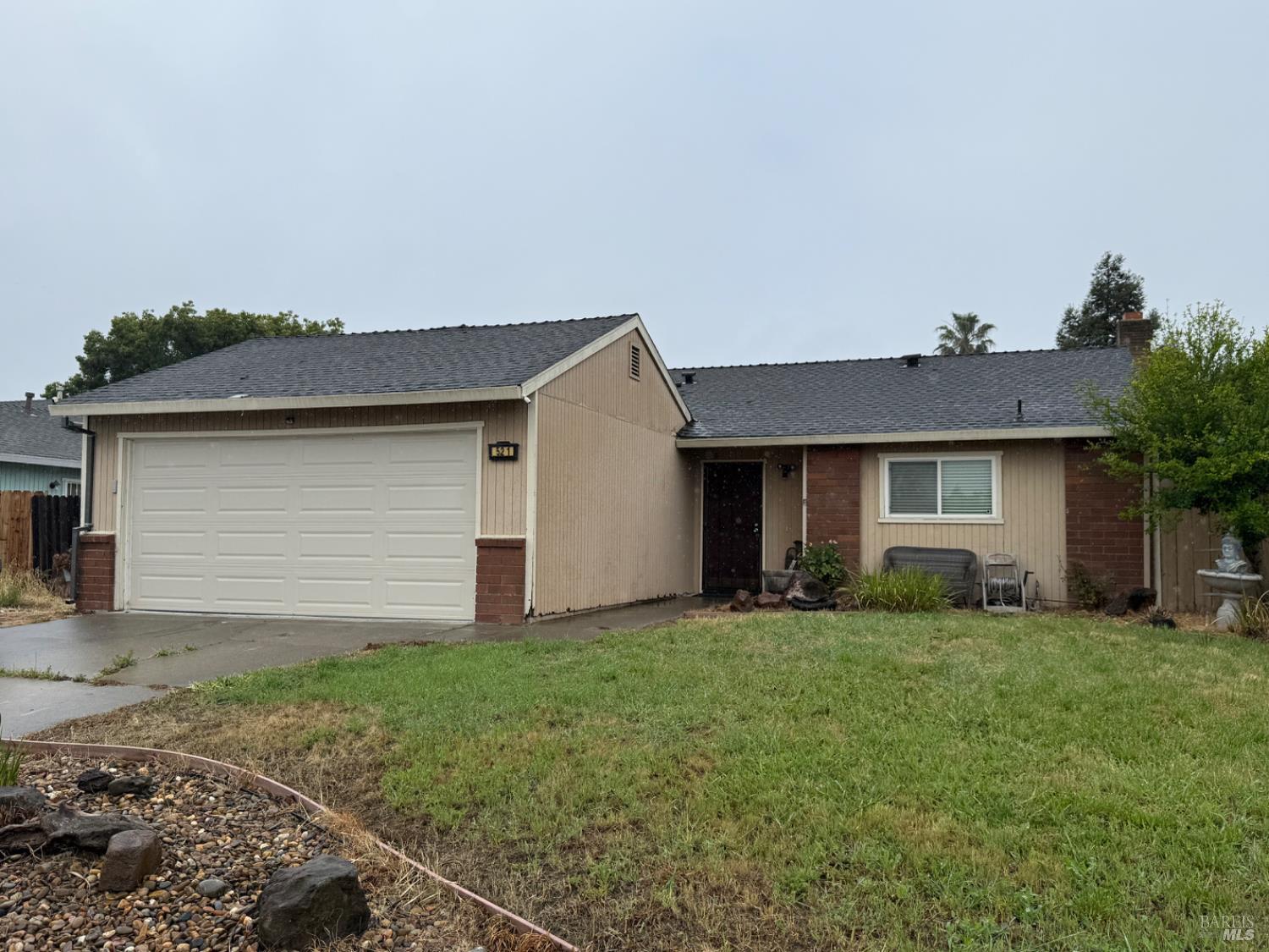 521 Thomas Circle Suisun City CA 94585
