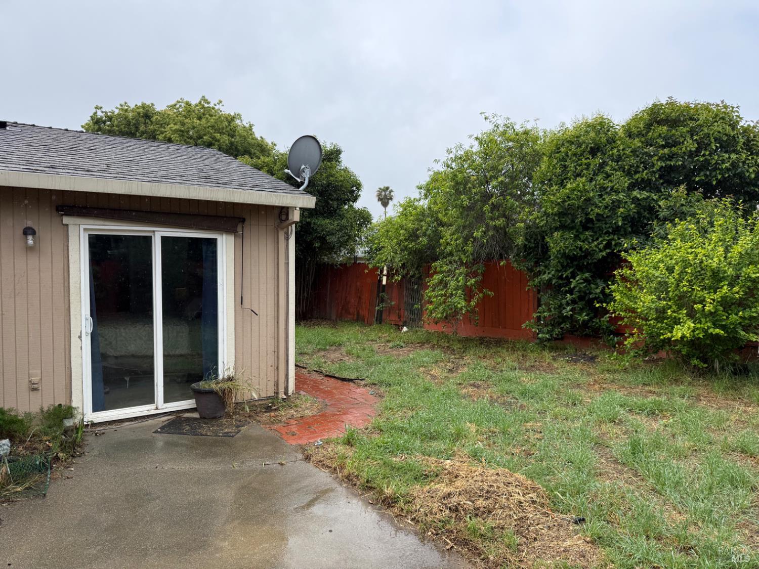 521 Thomas Circle Suisun City CA 94585