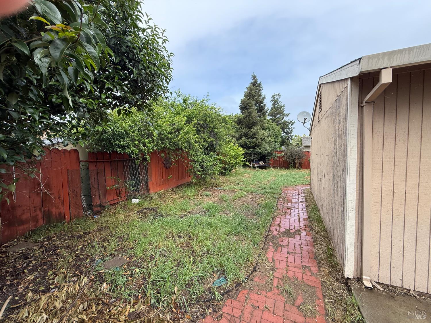 521 Thomas Circle Suisun City CA 94585
