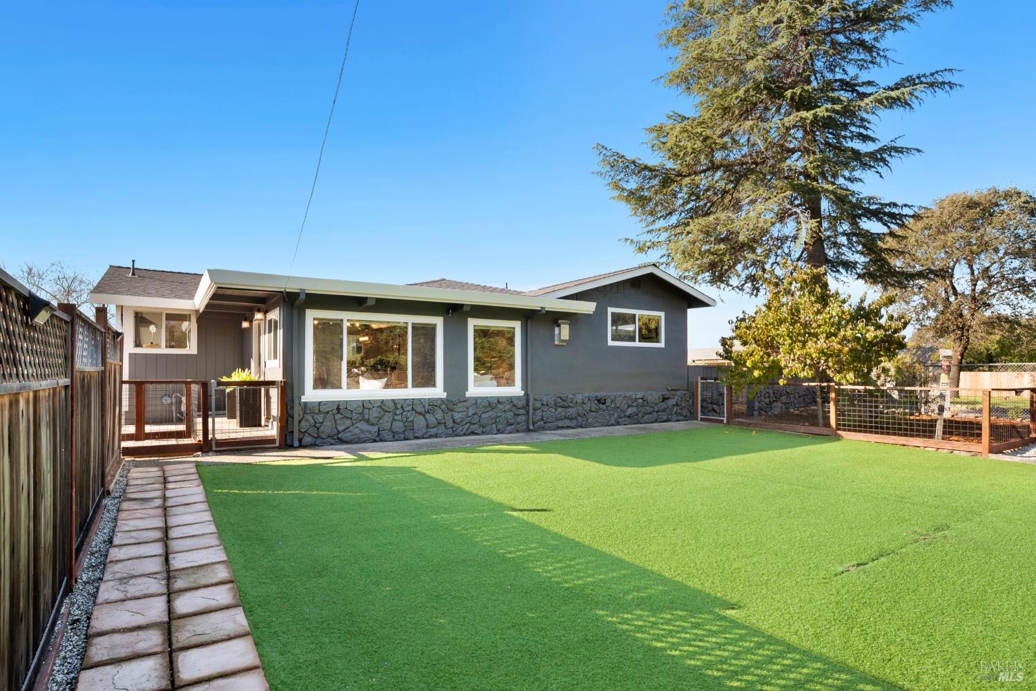 2159 Penny Lane Napa CA 94559