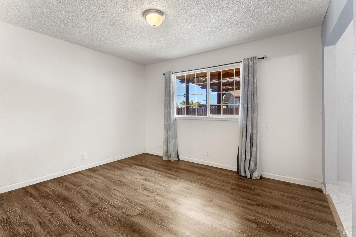 513 Monterey Drive Suisun City CA 94585